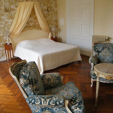 Chambres D'Hotes Chateau De Damigny Saint-Martin-des-Entrées Dış mekan fotoğraf
