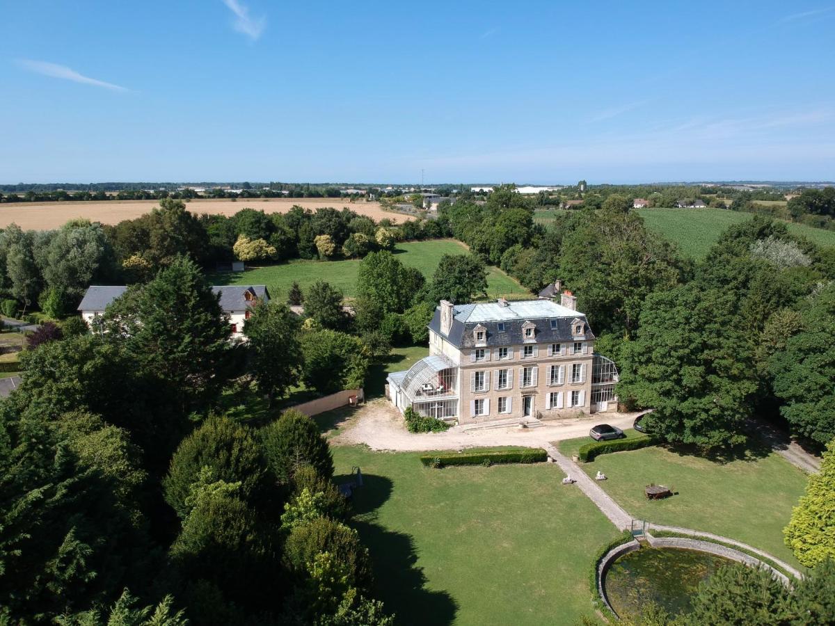 Chambres D'Hotes Chateau De Damigny Saint-Martin-des-Entrées Dış mekan fotoğraf