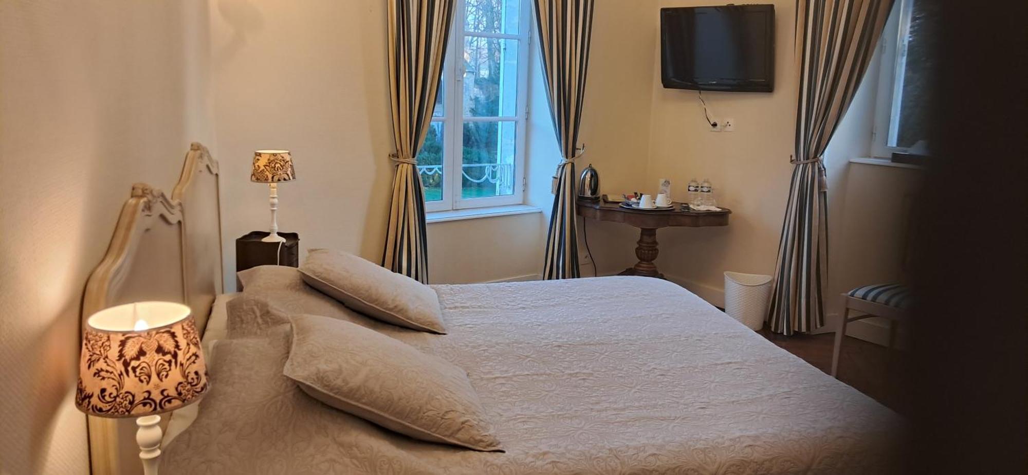 Chambres D'Hotes Chateau De Damigny Saint-Martin-des-Entrées Dış mekan fotoğraf